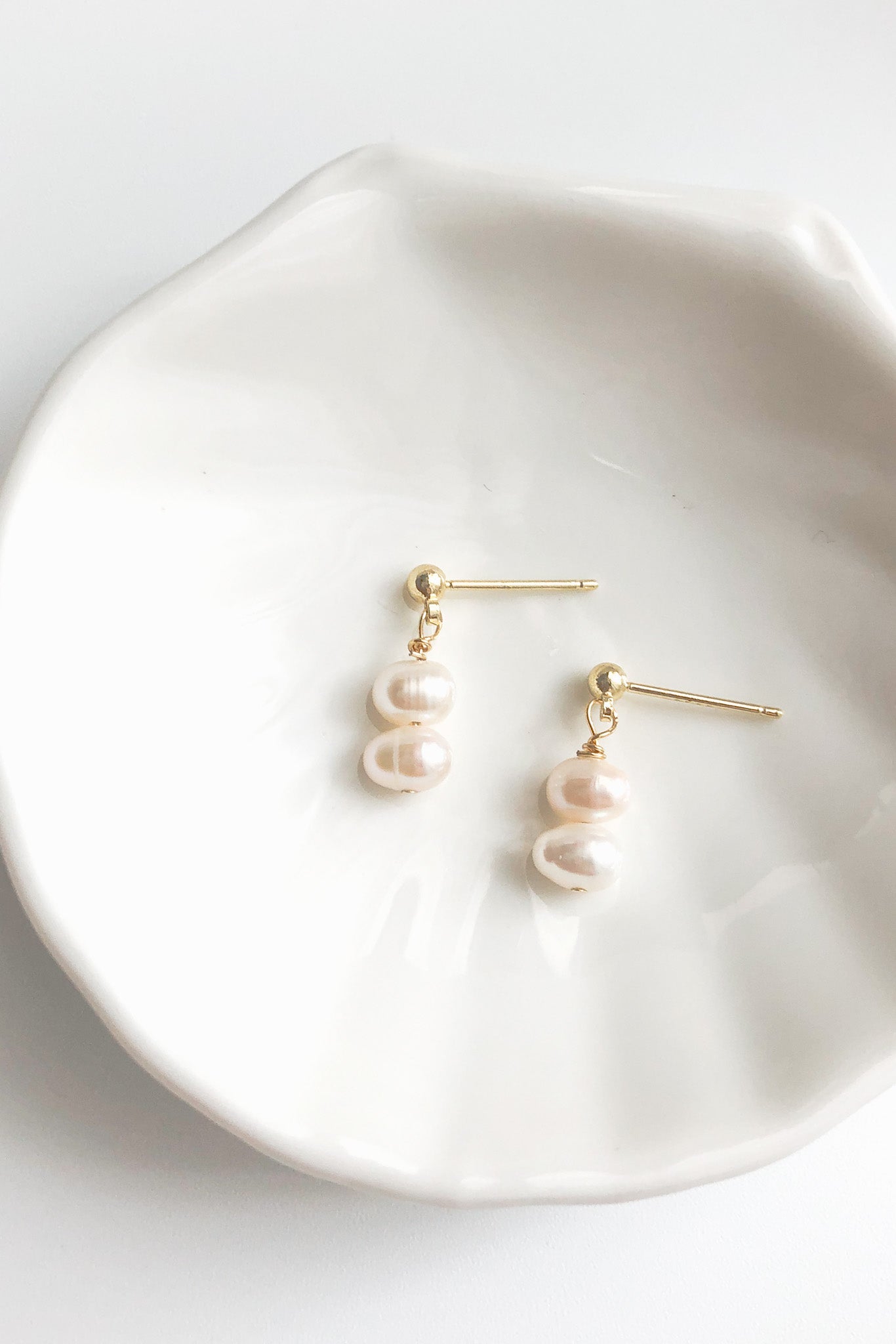 Elegant Freshwater Pearl Drop Earrings